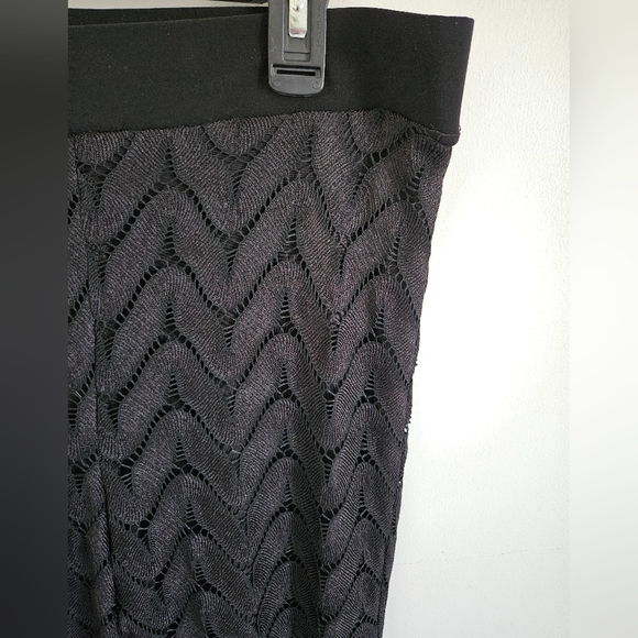 Joseph Ribkoff NWT Crochet Knit Open Weave Pants - Picture 2 of 5